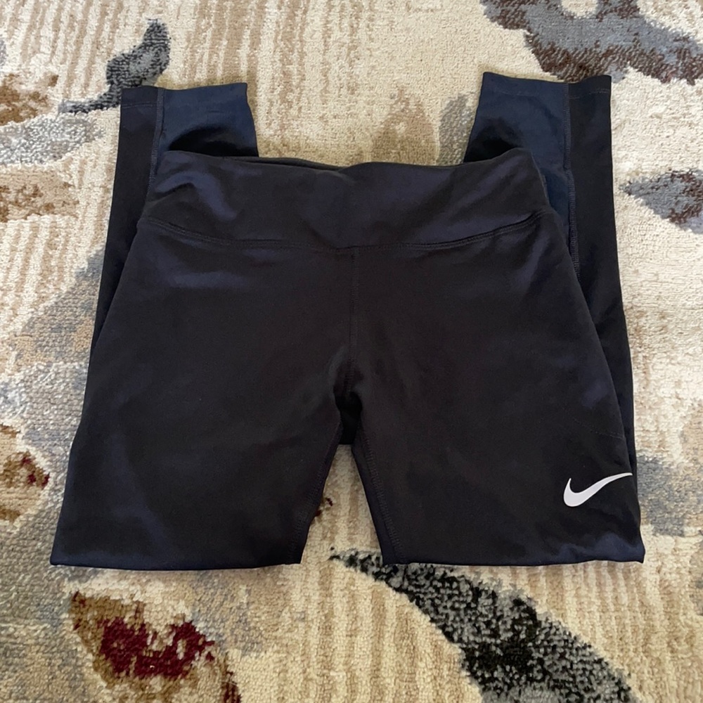 Nike Dri-Fit workout leggings